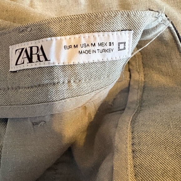 Zara Men's Khaki Chinos - Picture 3 of 3